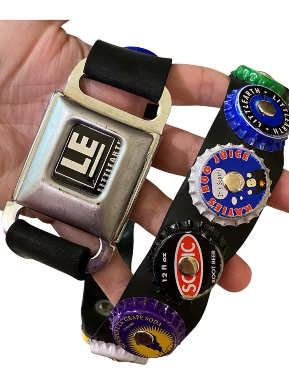 Vintage Y2K Little Earth Bottle Cap Belt